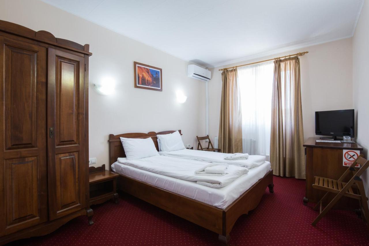 Dumbrava Sibiului Hotel Екстериор снимка
